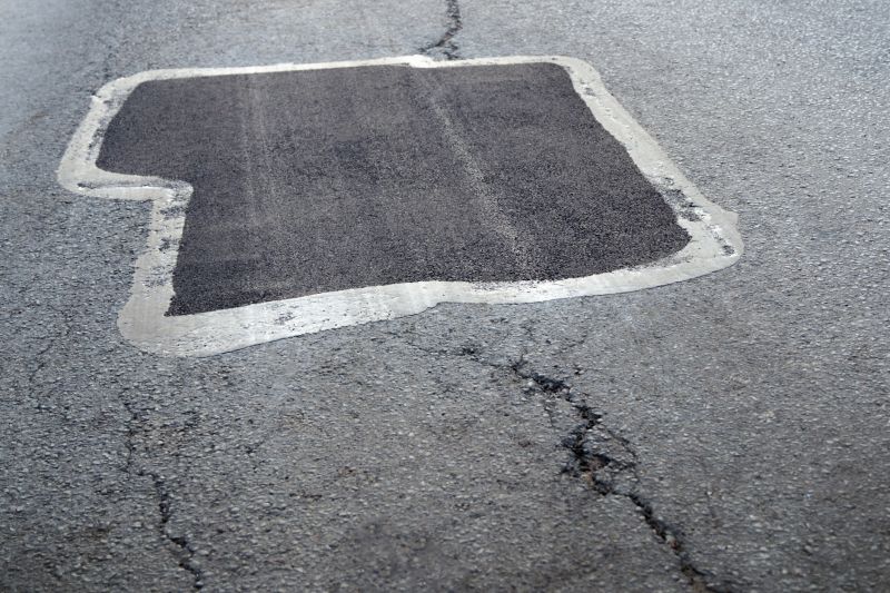 Blacktop Driveway Repair in Savannah, GA